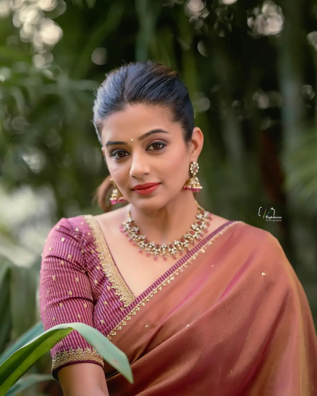 Telugu TV Actress Priyamani In Orange Saree Blouse